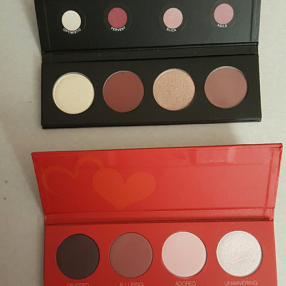 Younique eyeshadow palletes